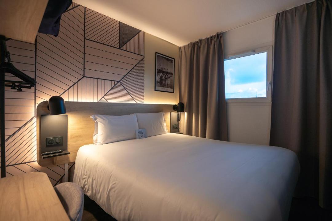 Photo of Bedroom in Villenave-d'Ornon