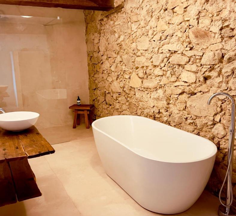 Photo of Bathroom in Champniers-et-Reillac