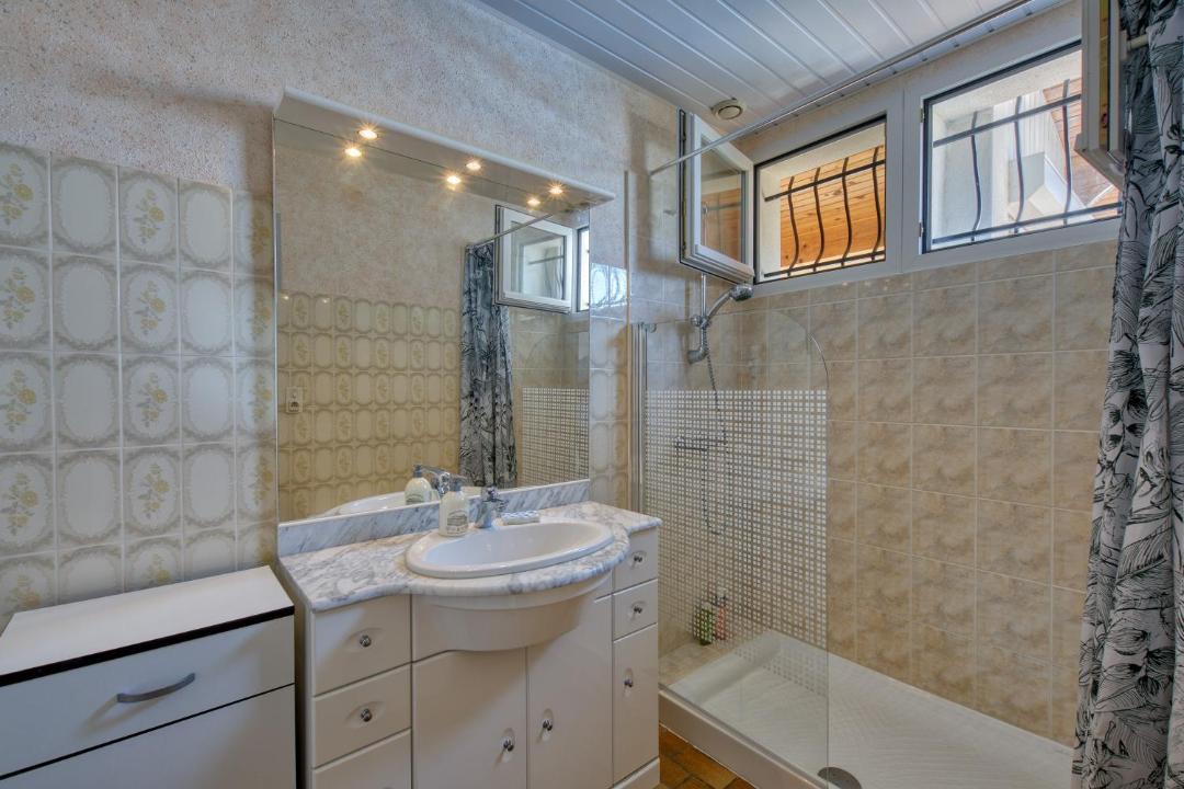 Photo of Bathroom in Semussac