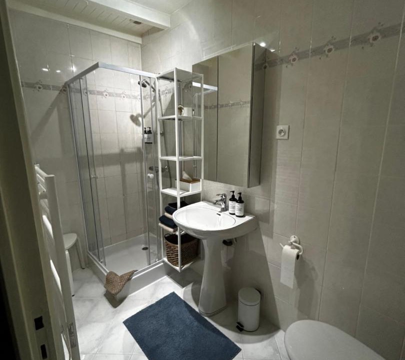 Photo of Bathroom in Pouillac