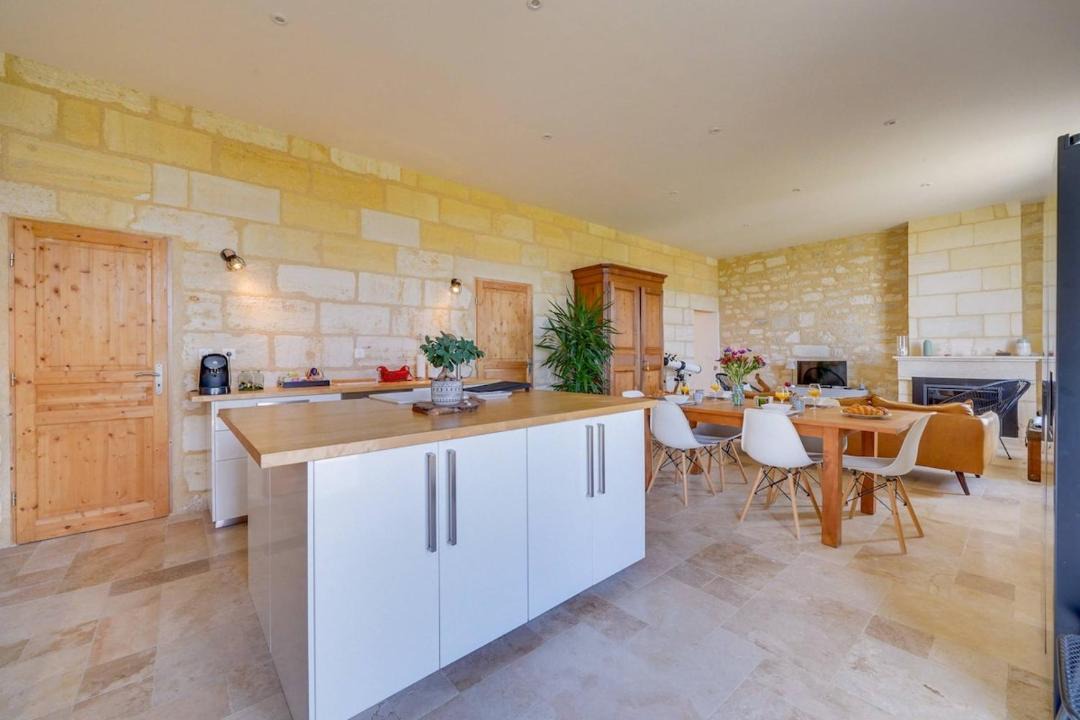 Photo of Kitchen in Montagne