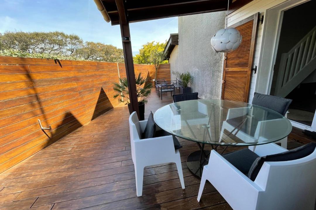 Photo of Patio Balcony in Le Penon