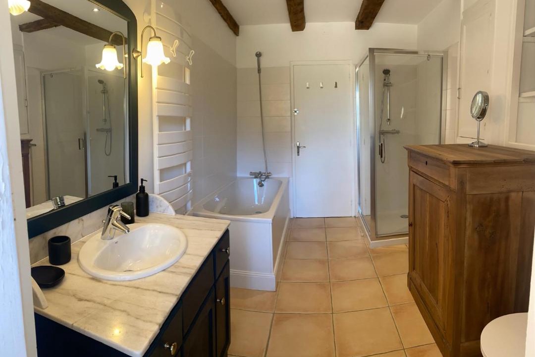 Photo of Bathroom in Saint-Cyprien