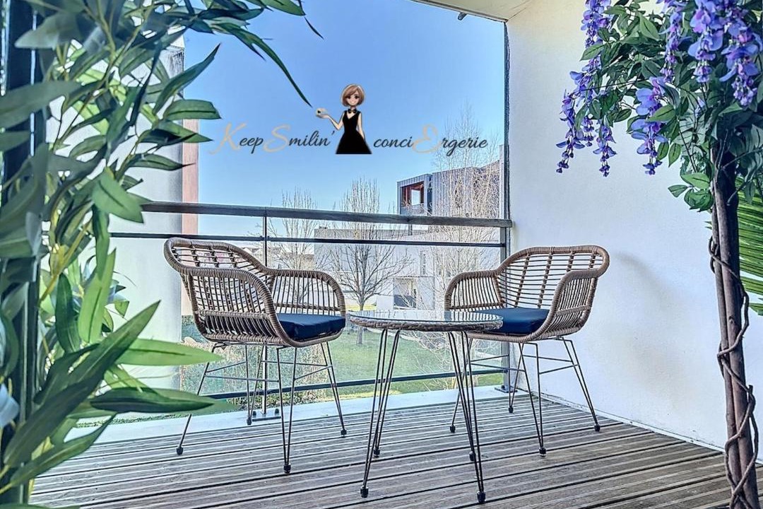 Photo of Patio Balcony in Lons