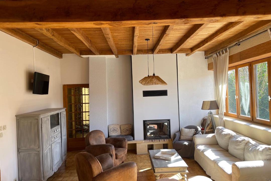 Photo of Livingroom in Valojoulx
