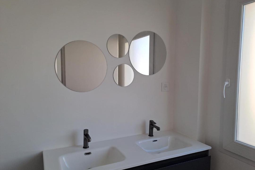 Photo of Bathroom in Civrac-en-Medoc