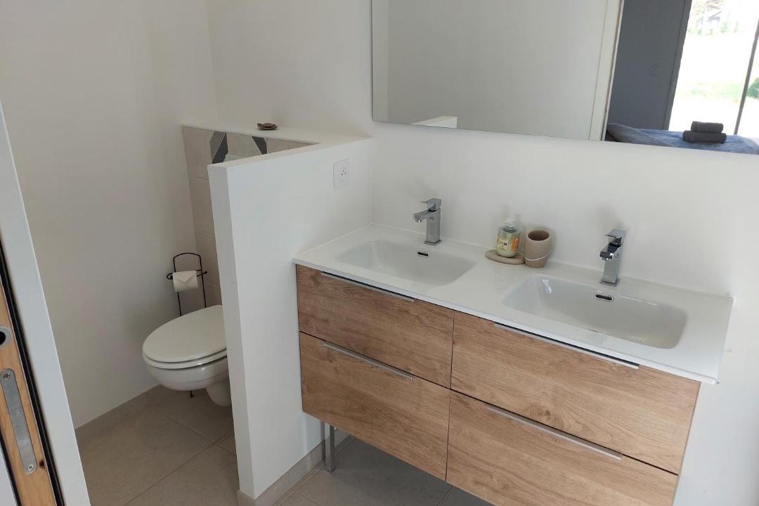 Photo of Bathroom in Saint-Vincent-sur-l'Isle