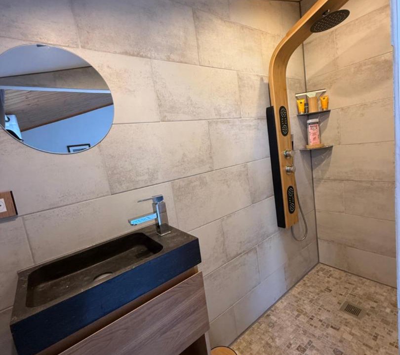 Photo of Bathroom in Le Bois-Plage-en-Re