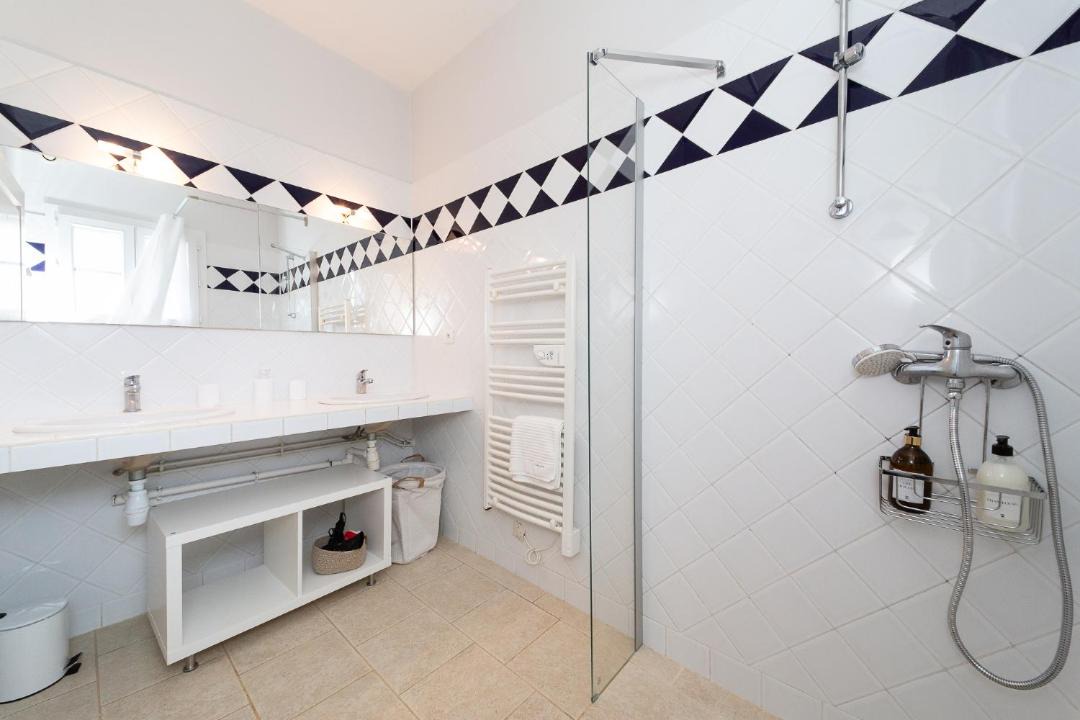 Photo of Bathroom in Saint-Ciers-du-Taillon