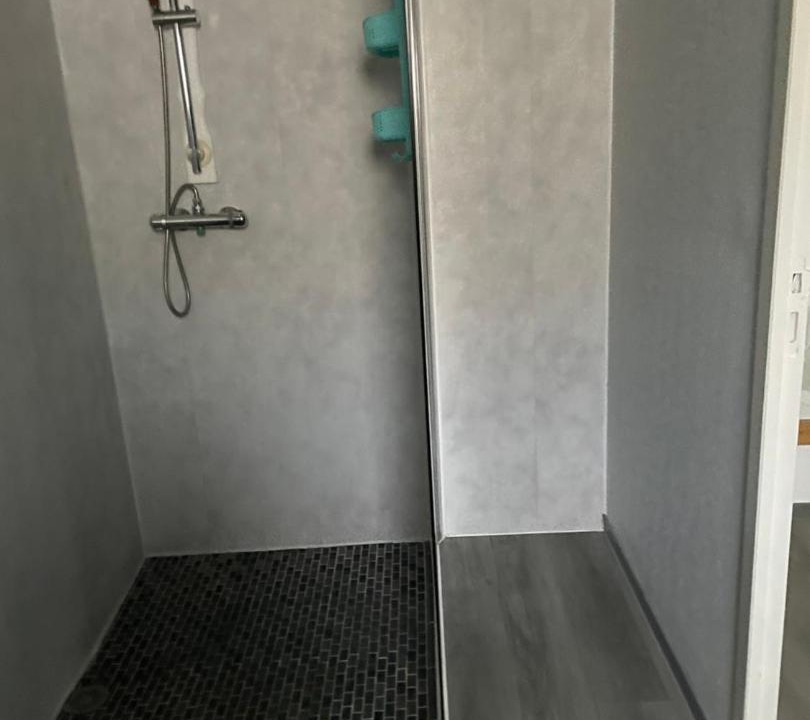Photo of Bathroom in Neuville-de-Poitou