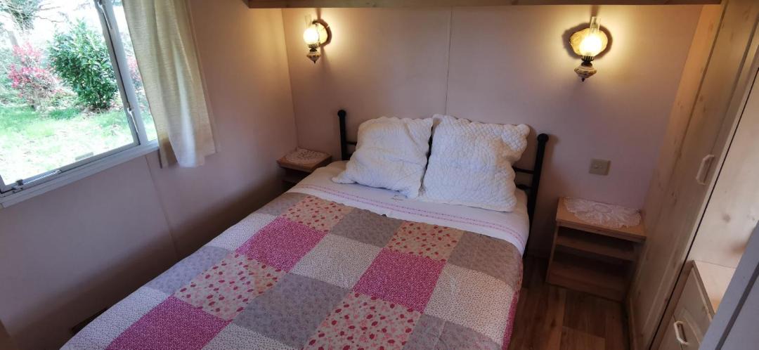 Photo of Bedroom in Troche