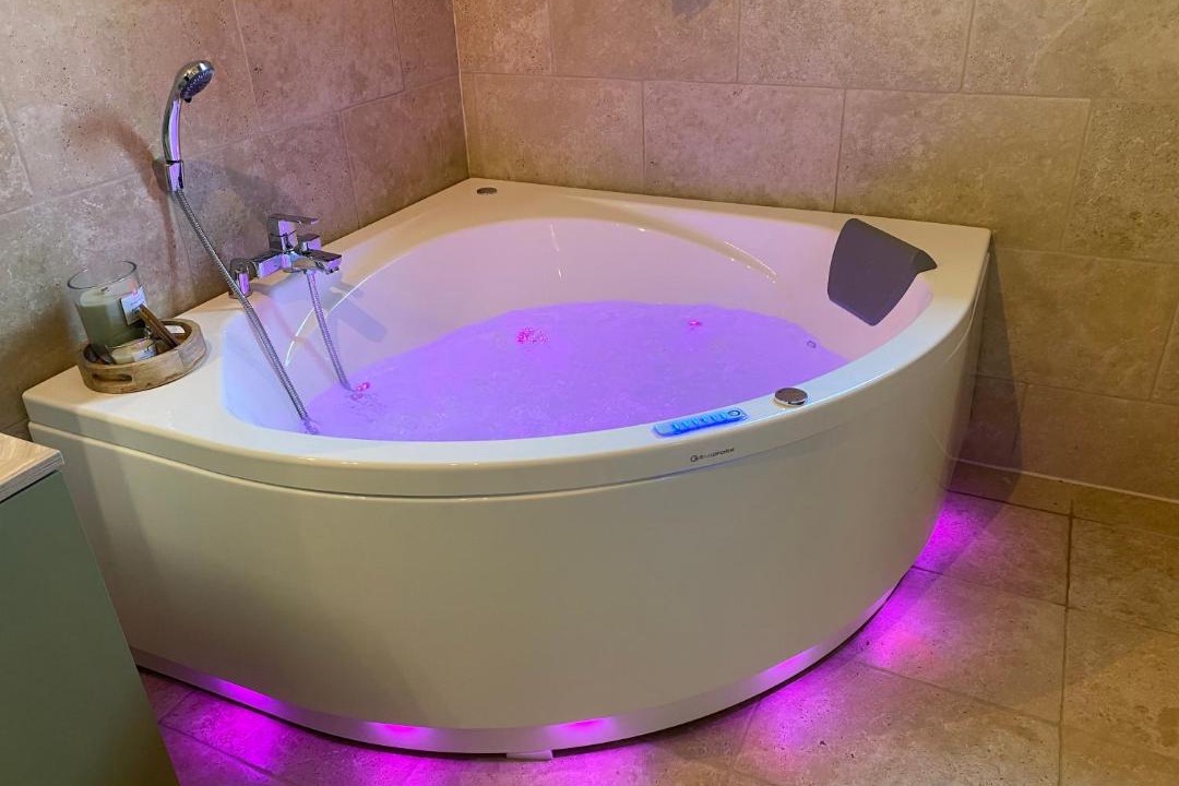 Photo of Bathroom in Servieres-le-Chateau