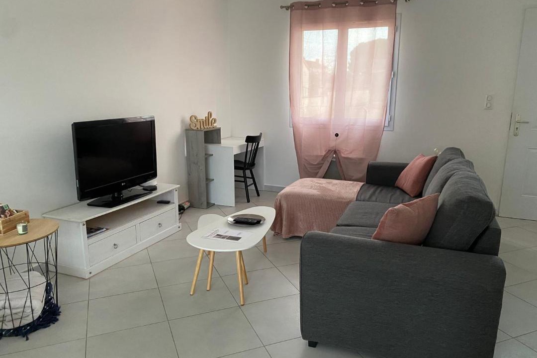 Photo of Livingroom in Jaunay-Marigny