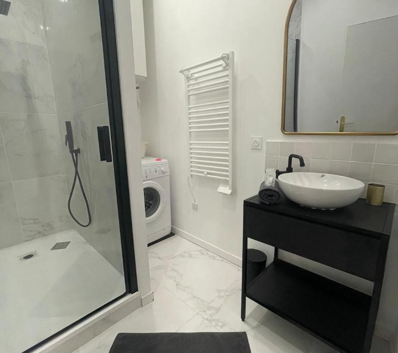 Photo of Bathroom in Centre Ville