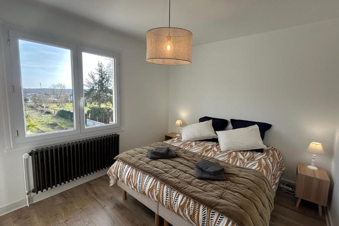 Photo of Bedroom in Fontaine-le-Comte