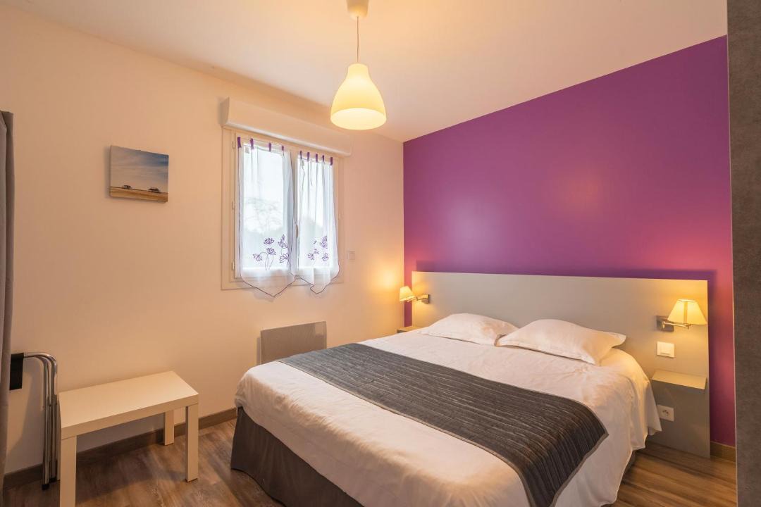 Photo of Bedroom in Saint-Simon-de-Bordes