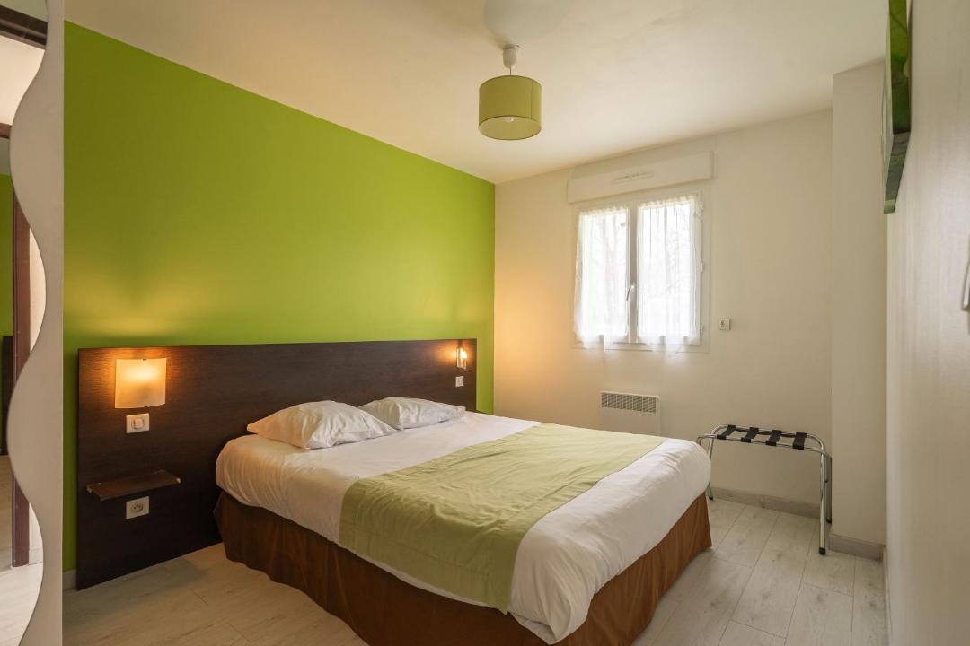 Photo of Bedroom in Saint-Simon-de-Bordes