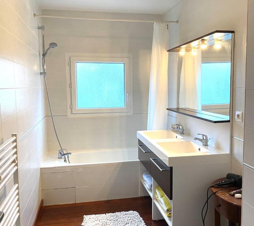 Photo of Bathroom in Eysines