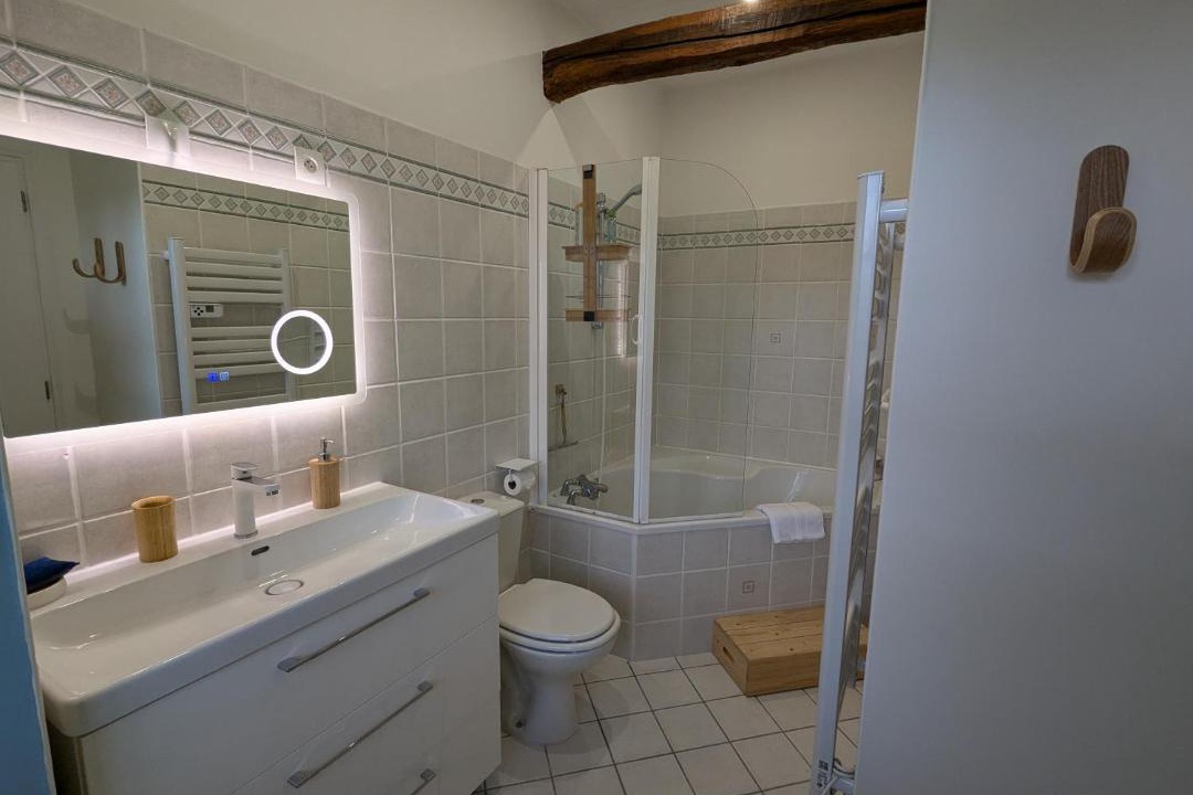 Photo of Bathroom in Chazelles