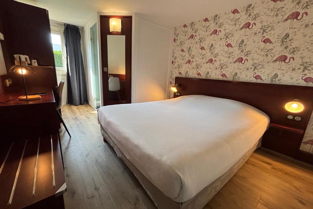 Photo of Bedroom in Lormont