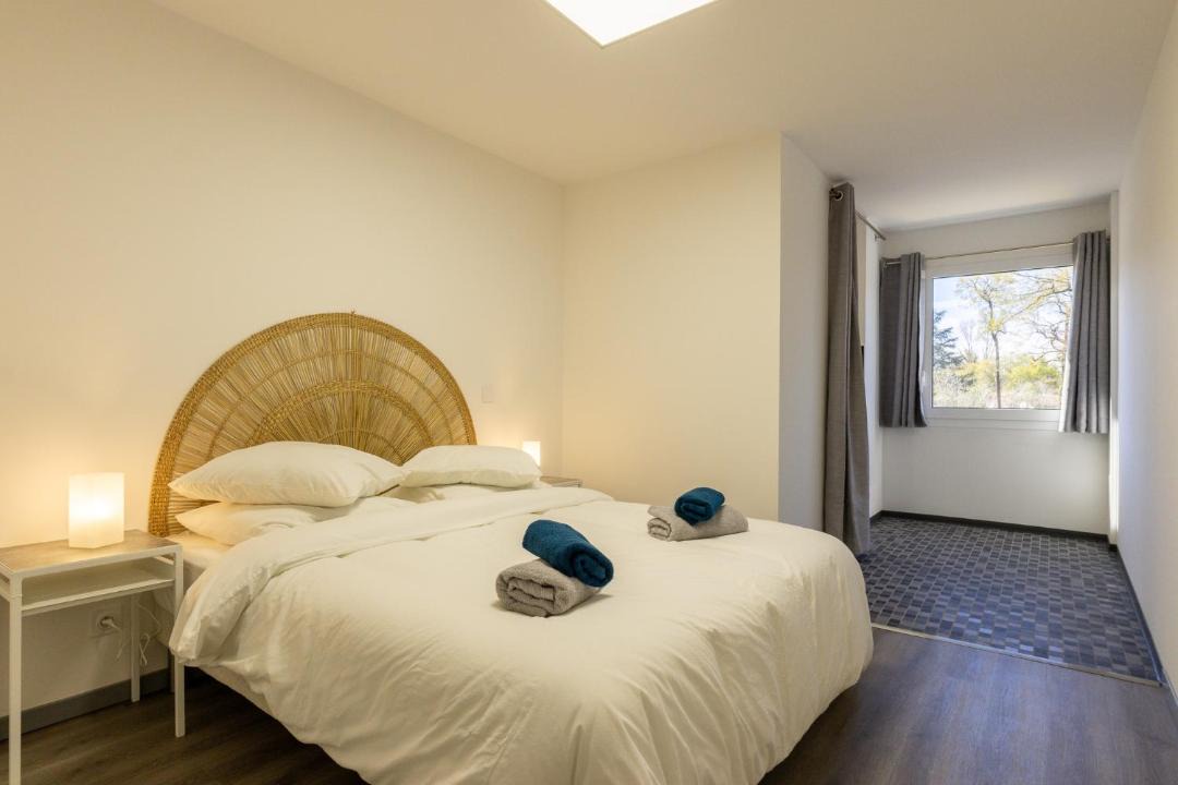 Photo of Bedroom in Narrosse