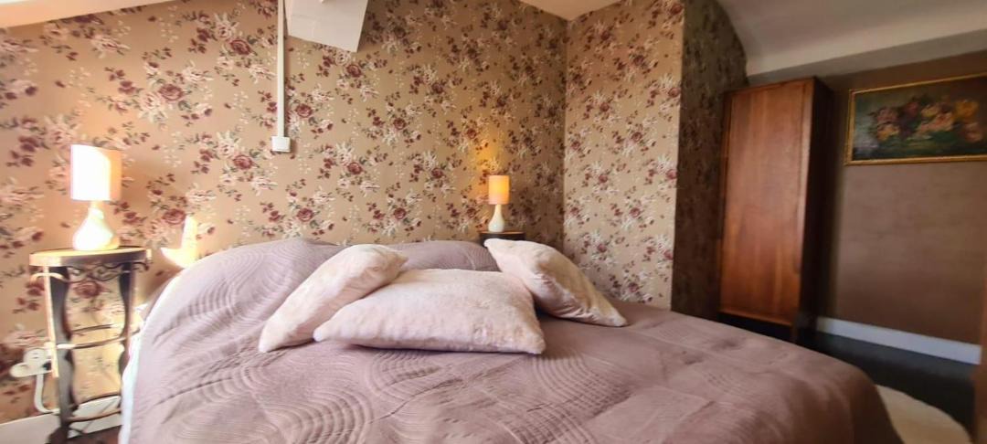 Photo of Bedroom in Magnac-Laval