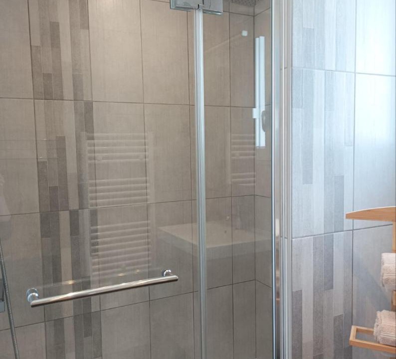 Photo of Bathroom in Baneuil