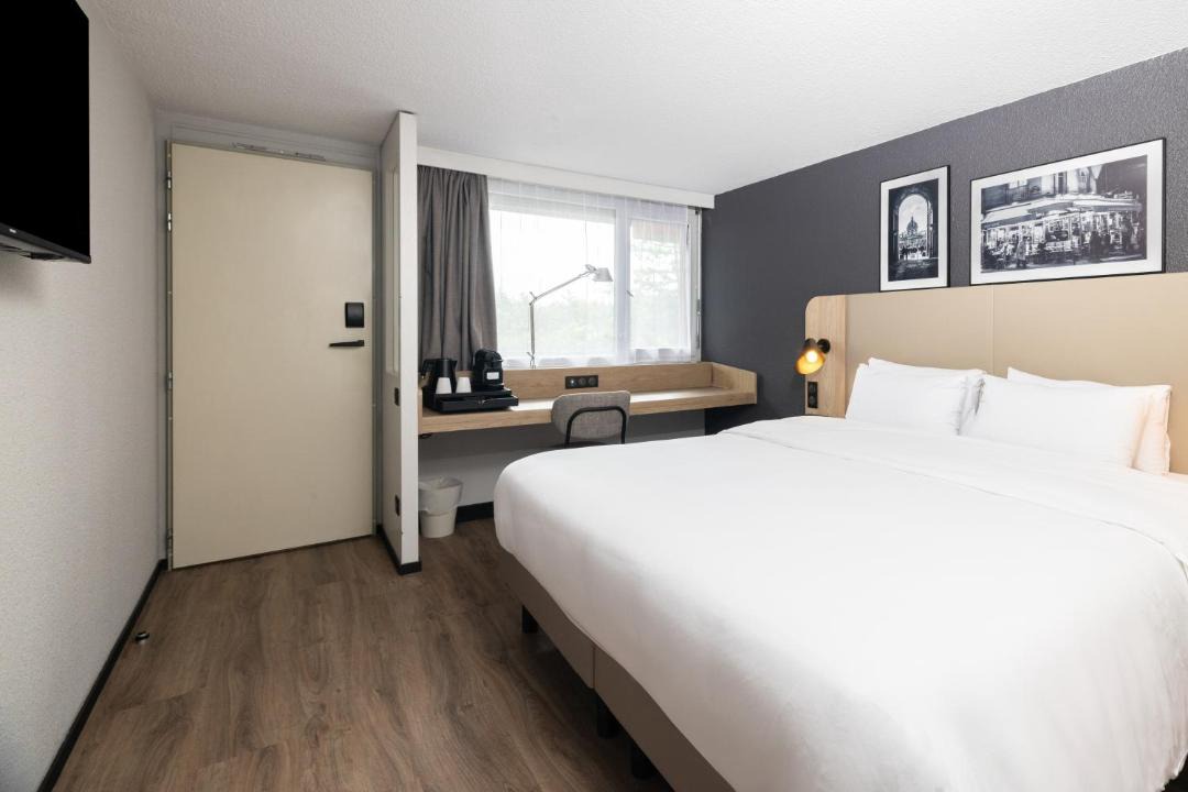Photo of Bedroom in Le Lac