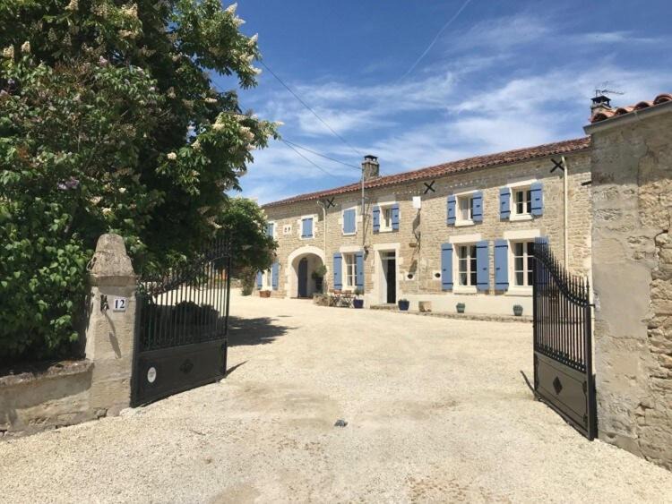 Photo of Others in Saint-Georges-de-Longuepierre