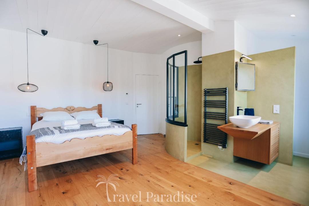 Photo of Bedroom in Saint-Clement-des-Baleines