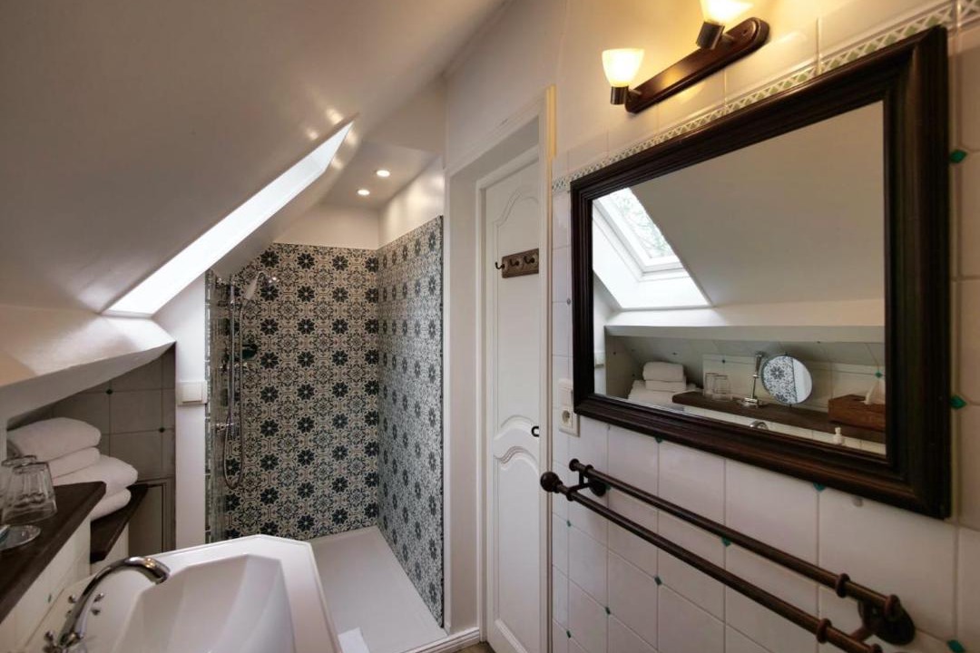 Photo of Bathroom in Saint-Crepin-et-Carlucet