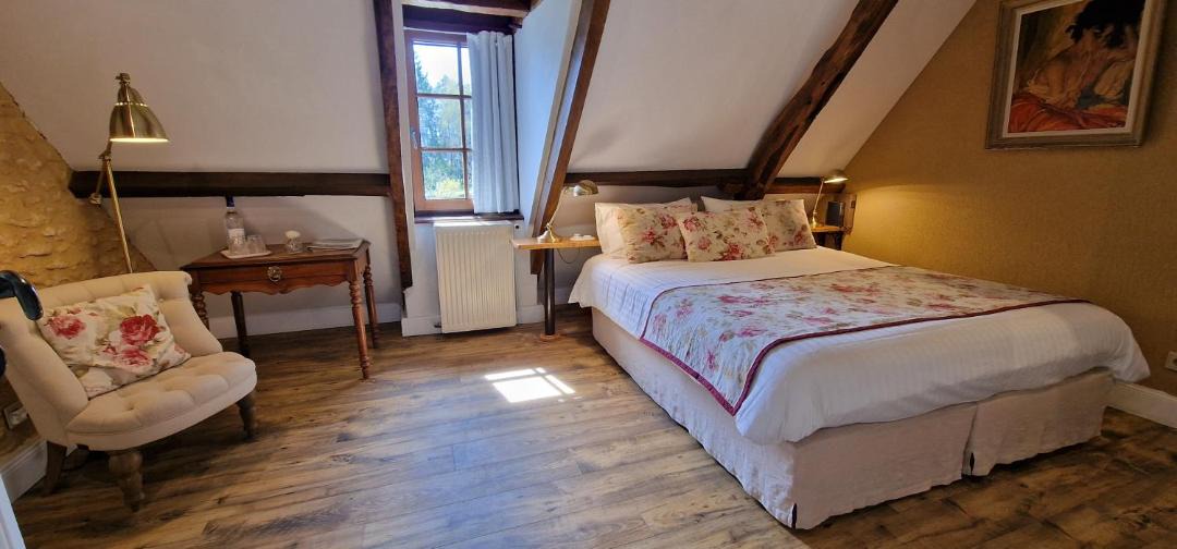 Photo of Bedroom in Saint-Crepin-et-Carlucet