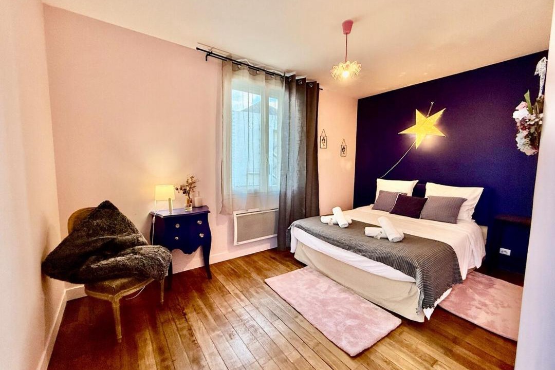 Photo of Bedroom in Limoges