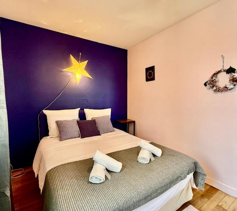 Photo of Bedroom in Limoges