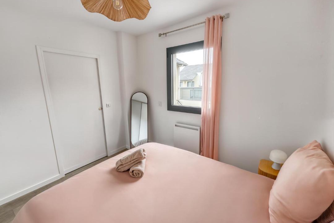 Photo of Bedroom in Idron