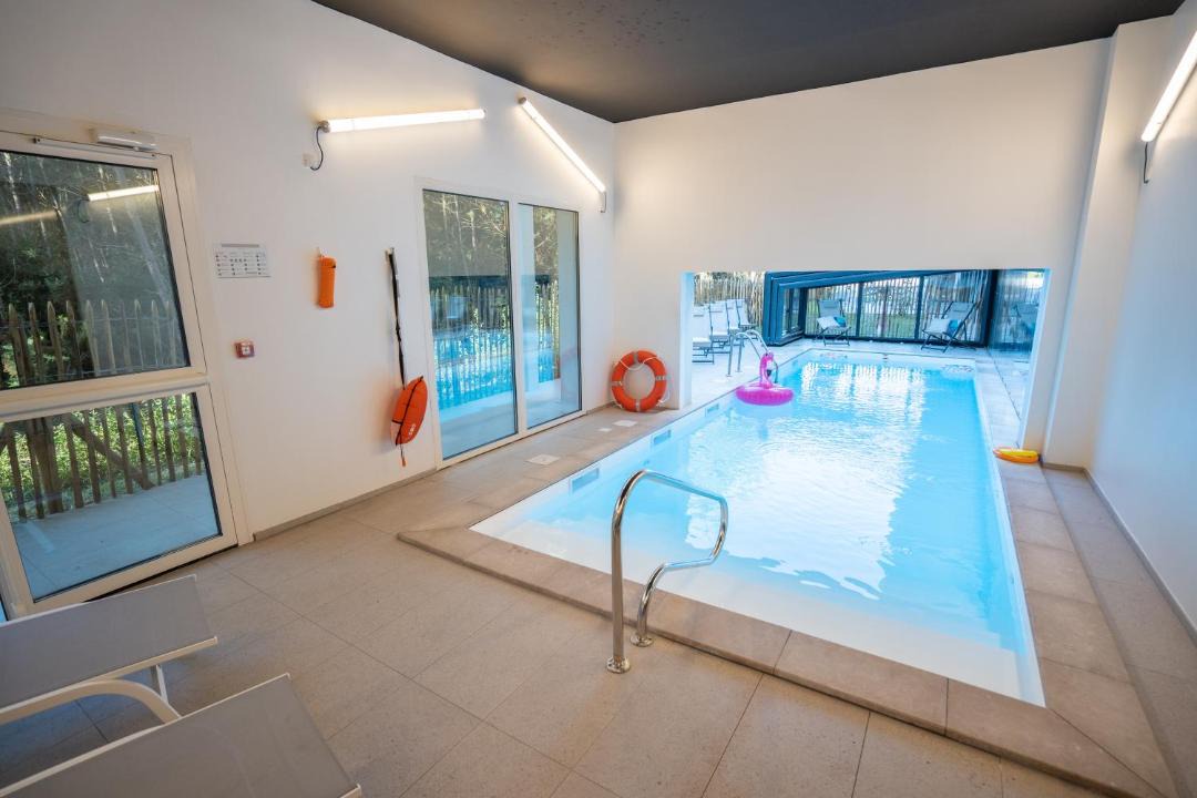 Photo of Others in Merignac