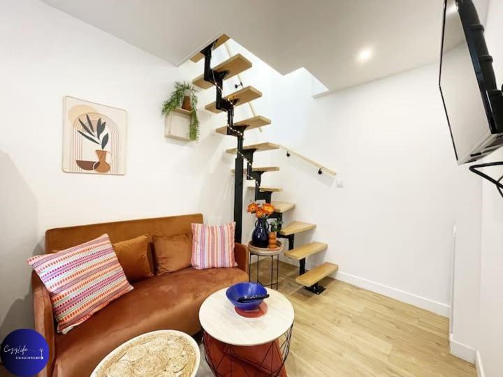 Photo of Livingroom in Centre Ville