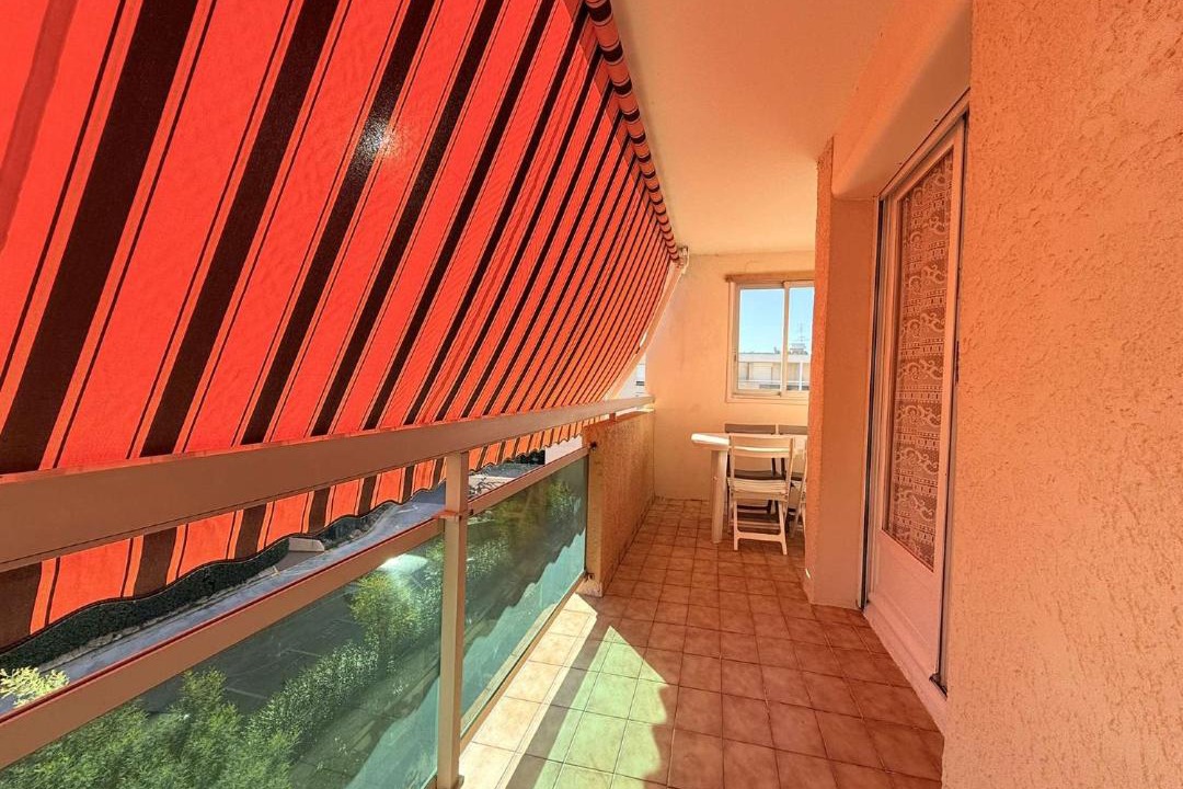 Photo of Patio Balcony in La Faviere