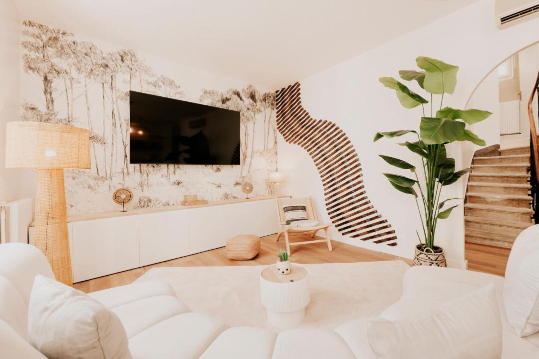 Photo of Livingroom in Bordeaux City Centre
