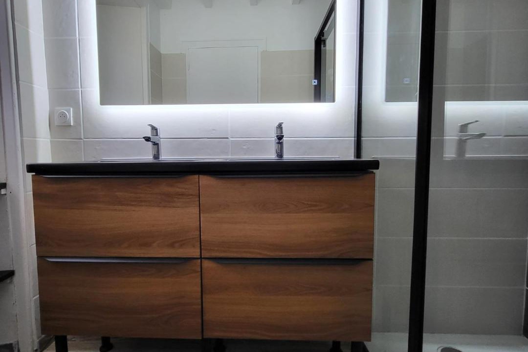 Photo of Bathroom in Floirac