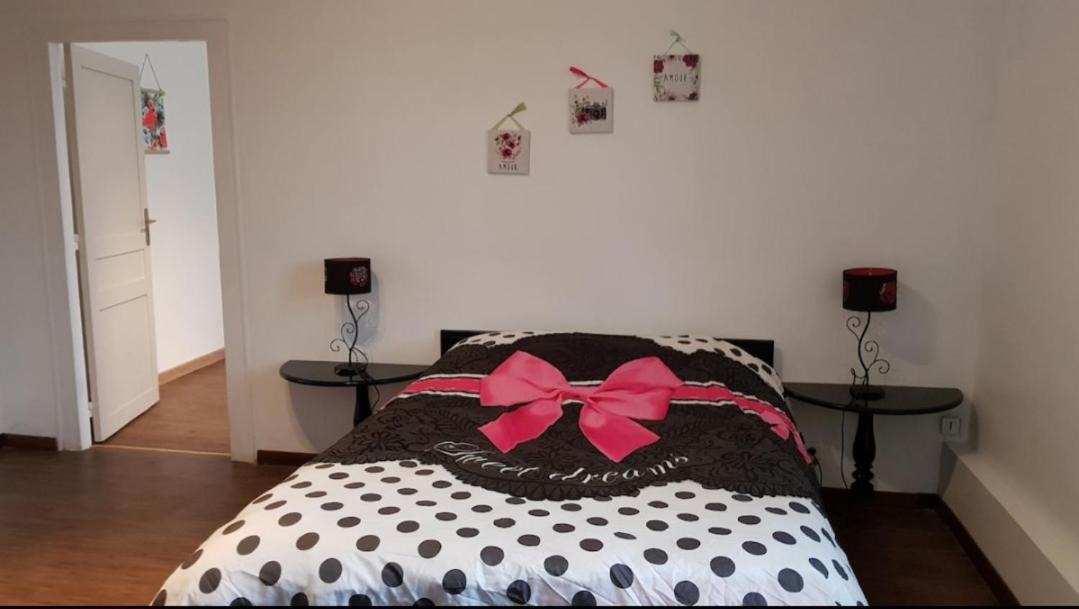 Photo of Bedroom in Salin-de-Giraud