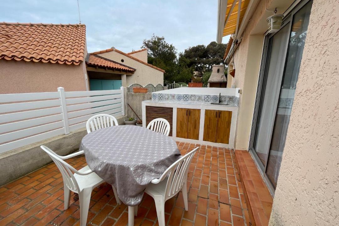 Photo of Patio Balcony in Sausset-les-Pins