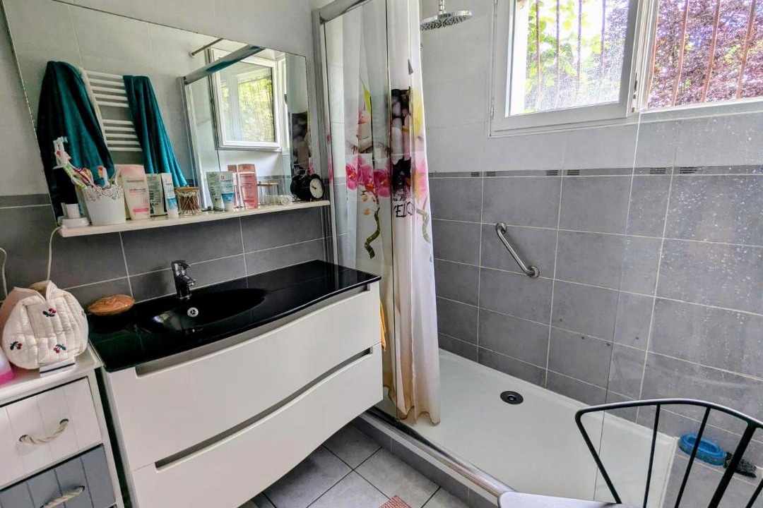 Photo of Bathroom in Dax