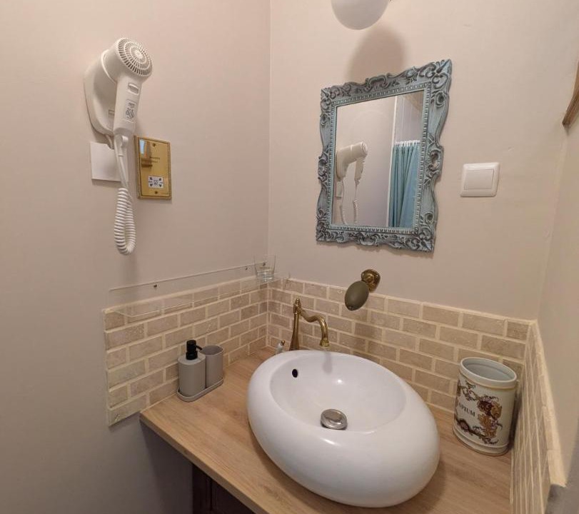 Photo of Bathroom in Laprade