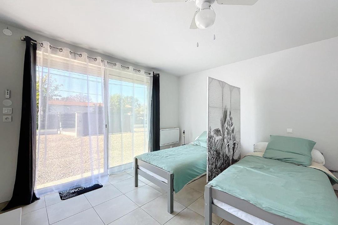 Photo of Bedroom in Saint-Aubin-de-Blaye