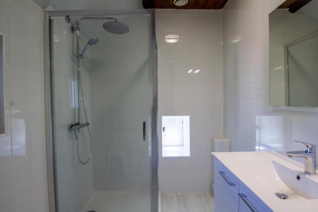 Photo of Bathroom in Saint-Aubin-de-Nabirat
