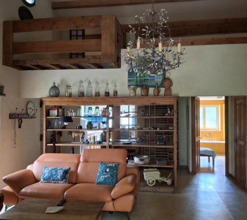 Photo of Livingroom in Eyragues