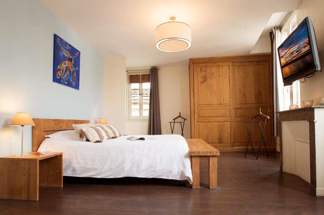 Photo of Bedroom in Saint-Emilion