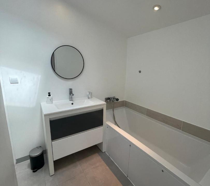 Photo of Bathroom in Le Pian-Medoc