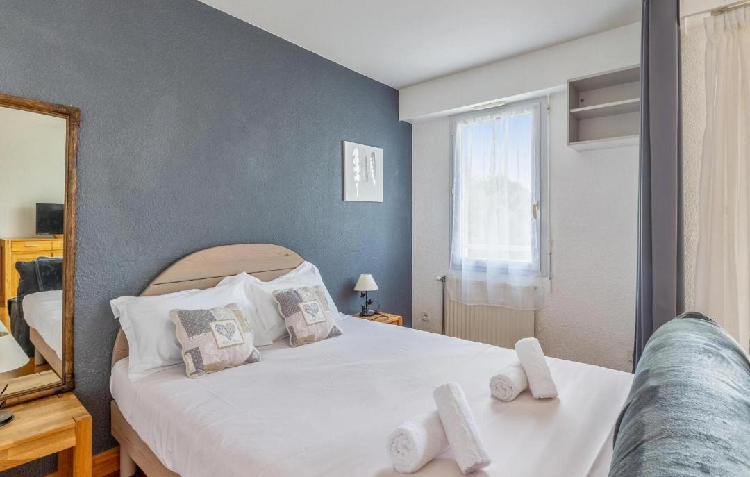 Photo of Bedroom in La Rochelle City Centre